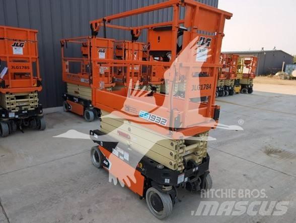 JLG ES1932 Ножични работни платформи