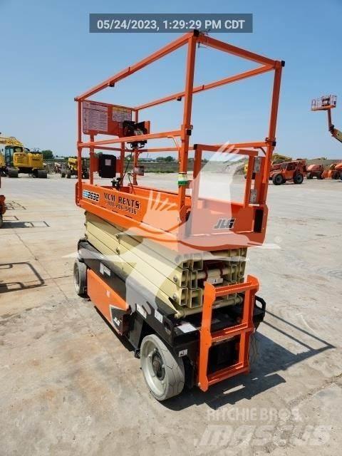 JLG ES2632 Ножични работни платформи