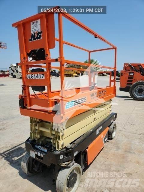 JLG ES2632 Ножични работни платформи