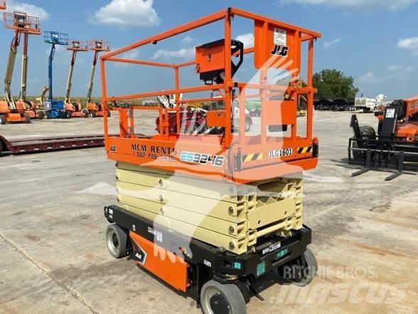 JLG ES3246 Ножични работни платформи