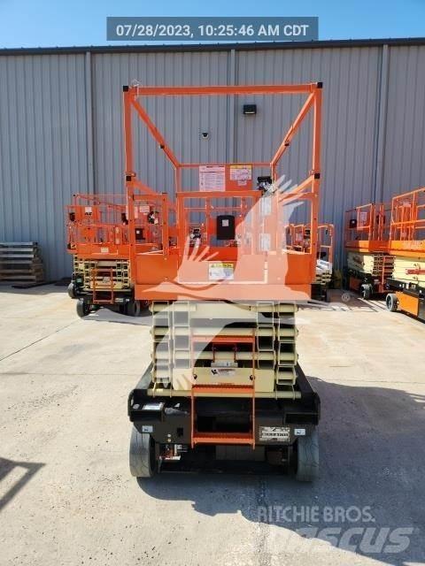 JLG ES3246 Ножични работни платформи