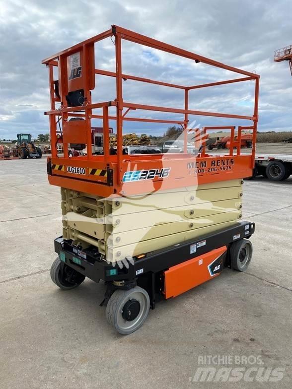 JLG ES3246 Ножични работни платформи