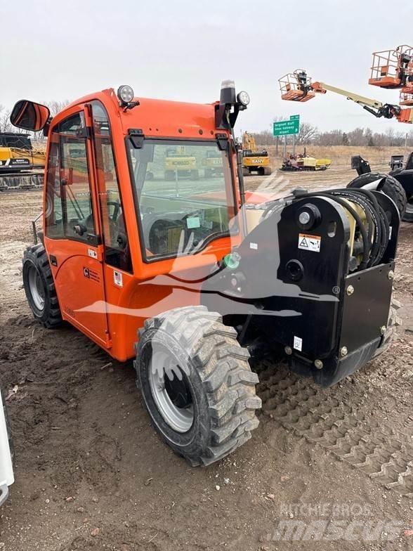 JLG G5-18A Телескопични товарачи