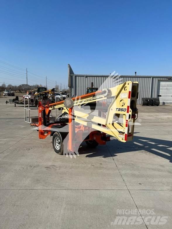 JLG T350 Моторизирани платформи с ремарке