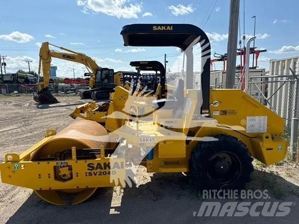 Sakai SV204D Еднобарабанни ролки
