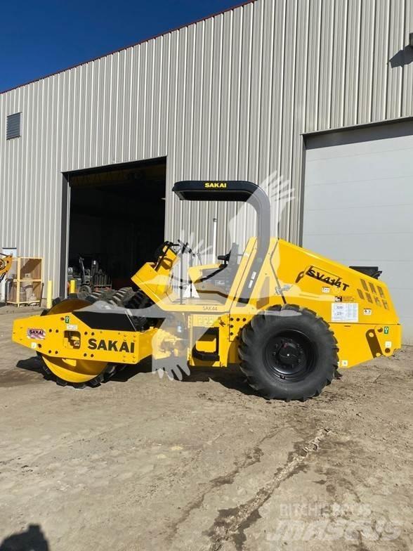 Sakai SV414T Еднобарабанни ролки
