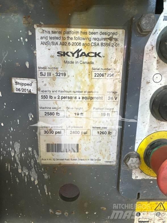 SkyJack SJ3219 Ножични работни платформи