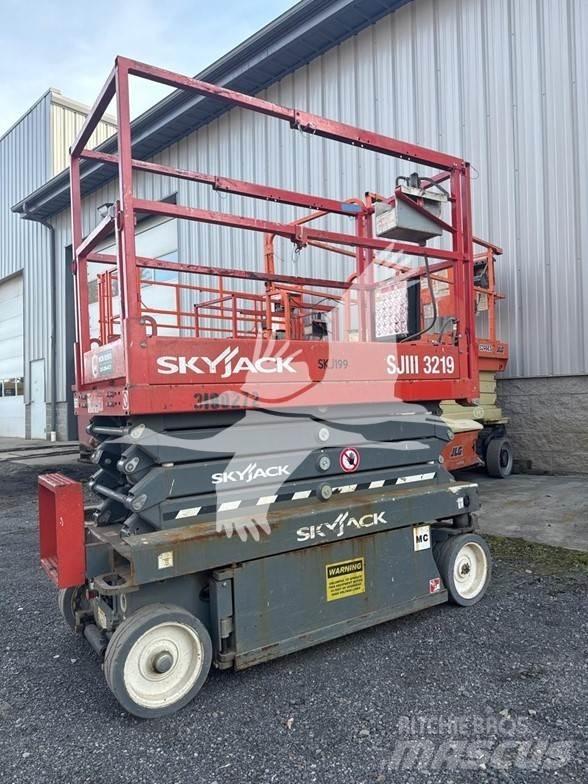 SkyJack SJ3219 Ножични работни платформи