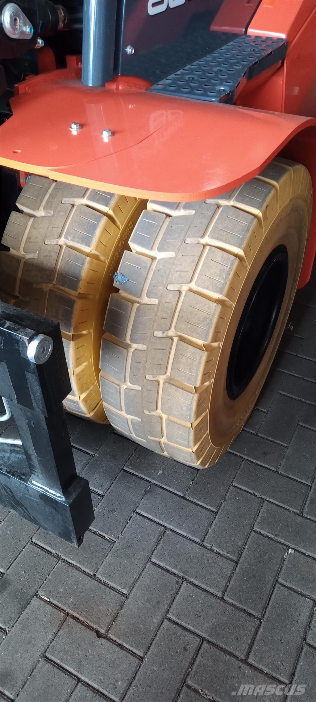 Toyota 9FBH80T Електрически вилични кари-повдигачи