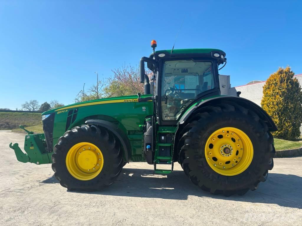 John Deere 8370 R Трактори