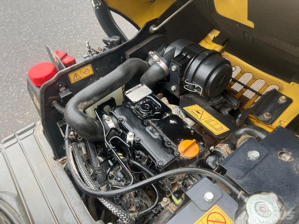 Yanmar Vio 10 Мини екскаватори < 7 т