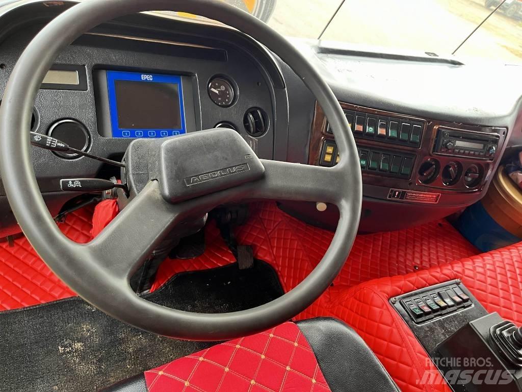 XCMG XCA200 Всъдеходни кранове
