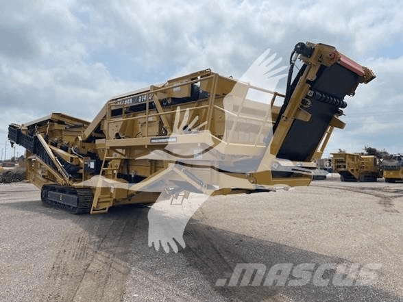 CAT 966M Колесни товарачи