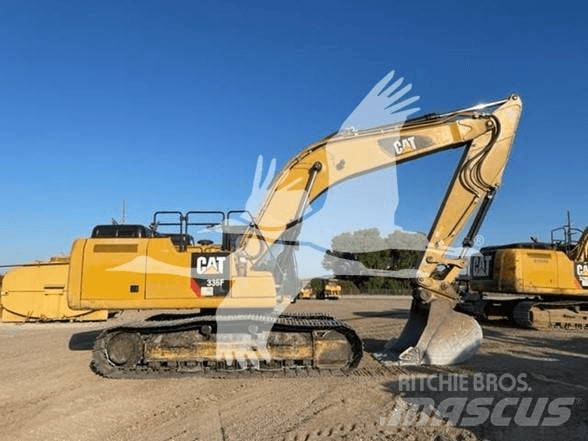 CAT CP56B Еднобарабанни ролки
