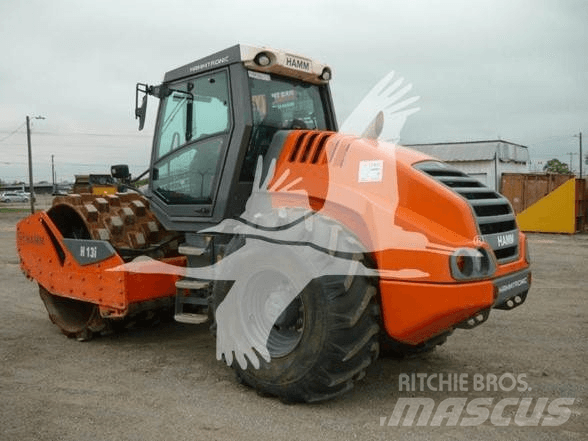 Hamm H11i Еднобарабанни ролки
