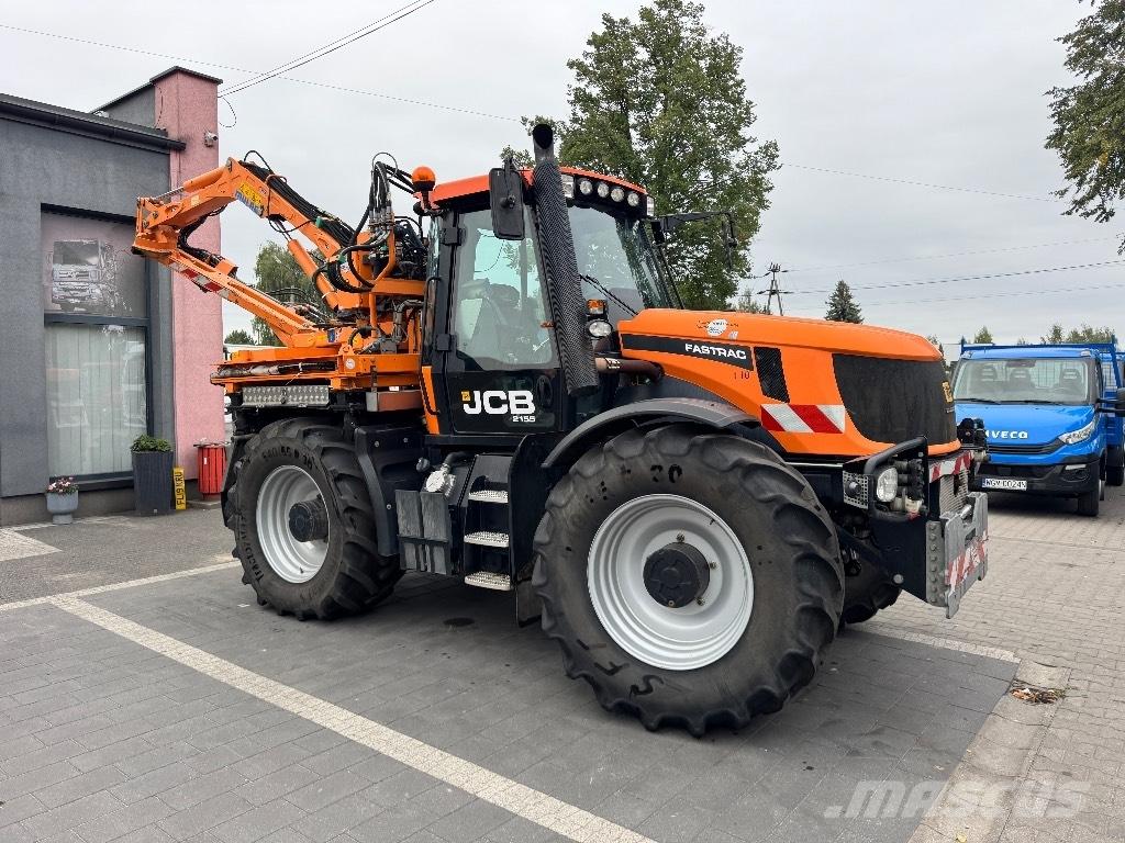JCB Fastrac 2155 Трактори