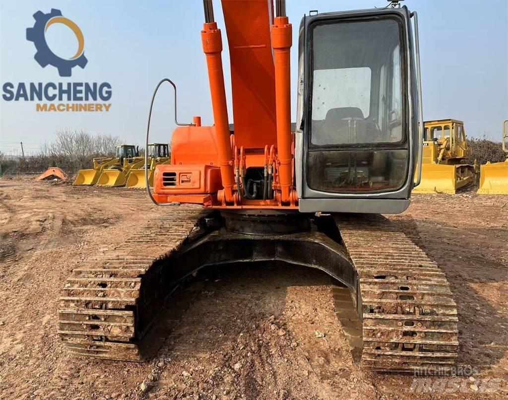 Hitachi EX 200 Верижен екскаватор
