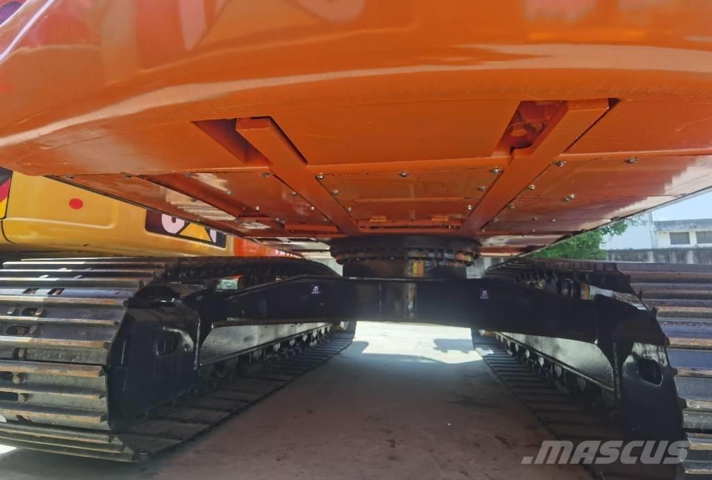 Doosan DX 225 LC Верижен екскаватор