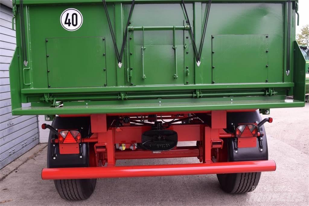  DK3-60 *18t* Kipper Самосвали