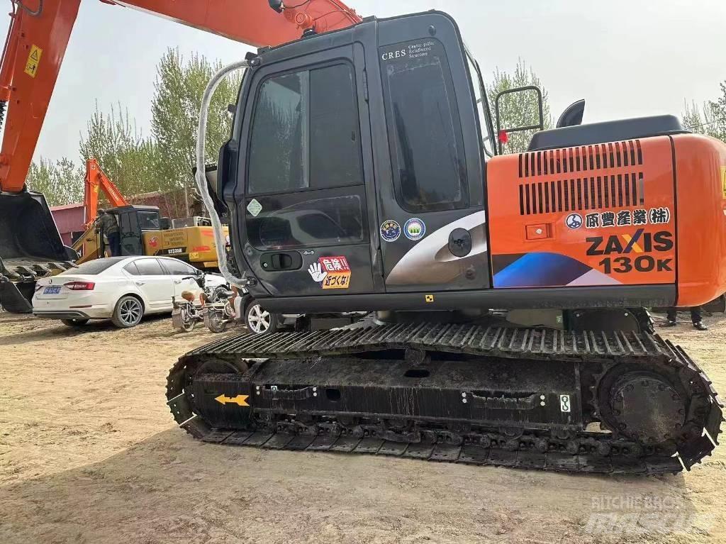 Hitachi 130 Верижен екскаватор