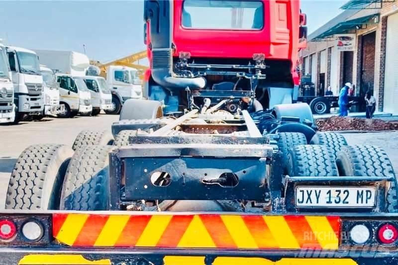 UD CGE 370 8x4 Други