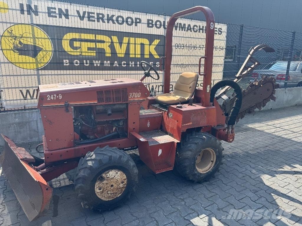 Ditch Witch 3700 DD Изкопни машини