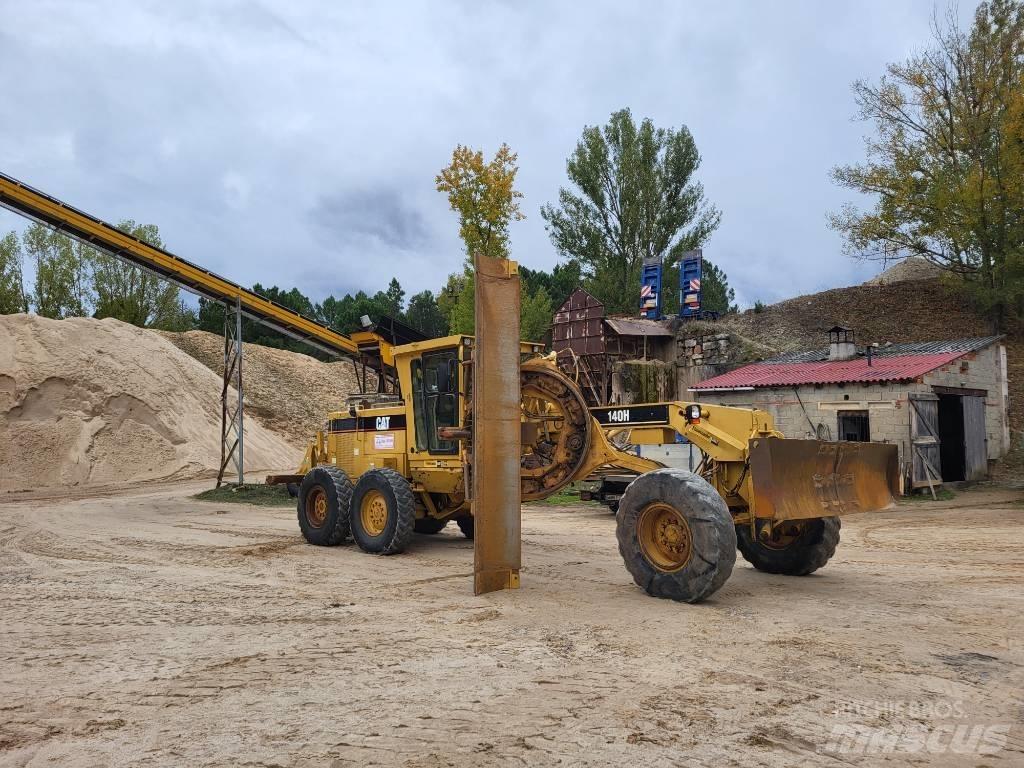 CAT 140 H Грейдери