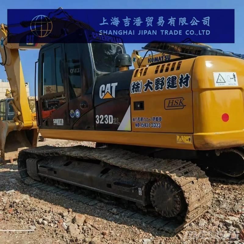 CAT 323 D Верижен екскаватор