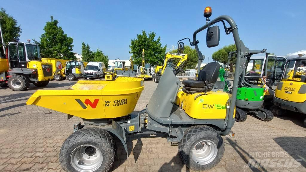 Wacker Neuson DW15e Странични самосвали