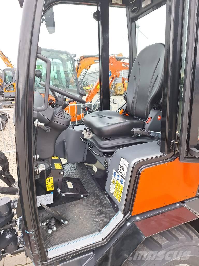 Kubota RT 260-2 Колесни товарачи
