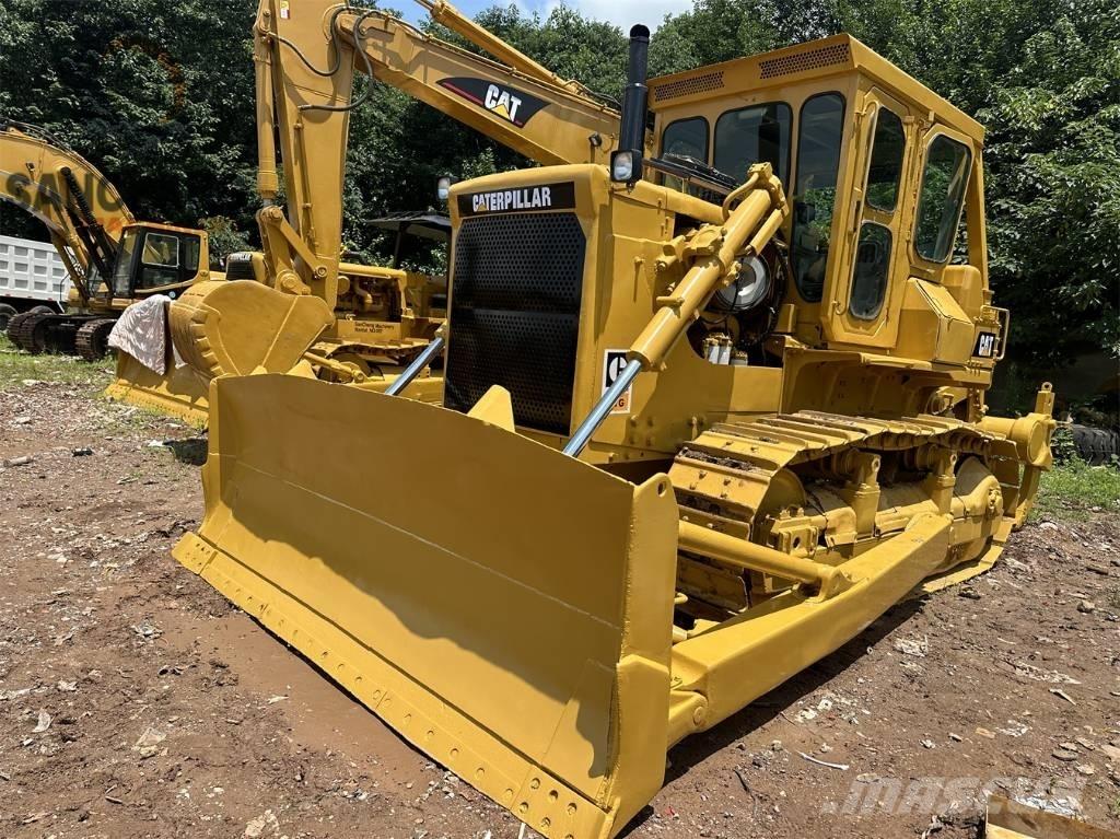 CAT D 7 G Верижни булдозери
