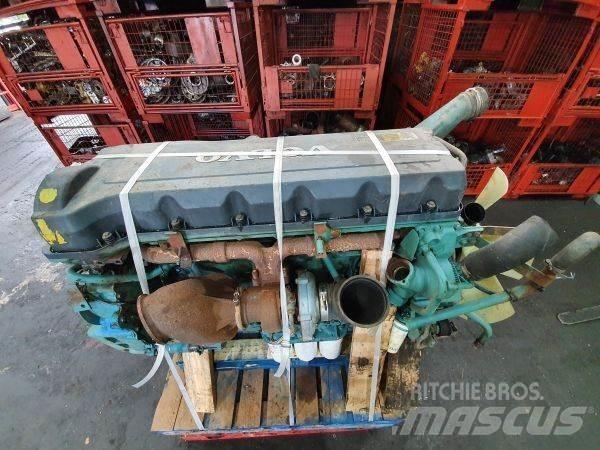 Volvo D9A260 EC01 Двигатели