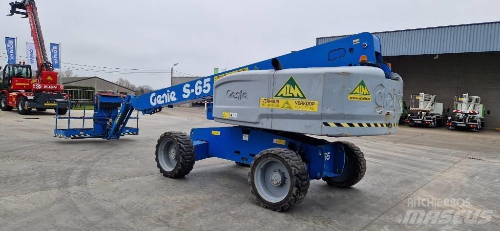 Genie S 65 Телескопични повдигачи
