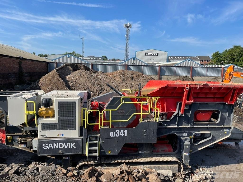 Sandvik QJ 341 Мобилни трошачки
