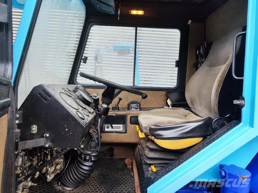 Liebherr LTM 1025 Всъдеходни кранове