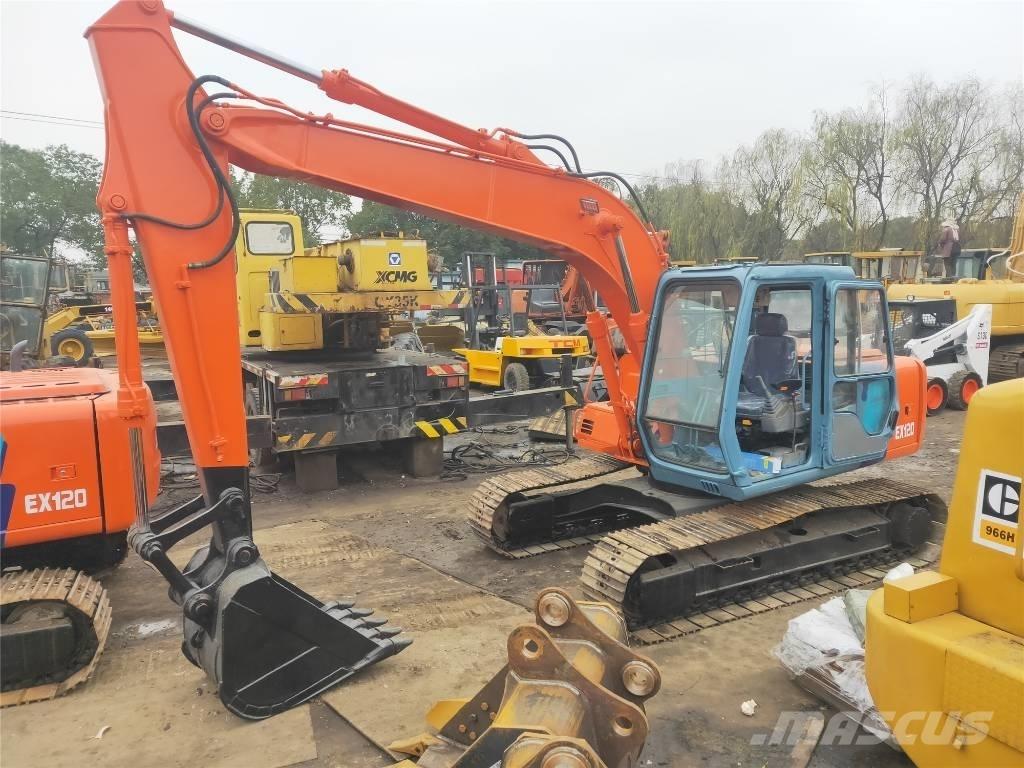 Hitachi EX120 Средни екскаватори 7т - 12т