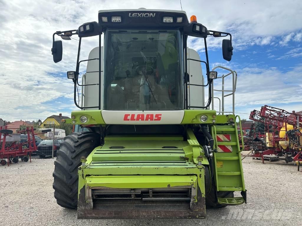 CLAAS Lexion 550 Комбайни