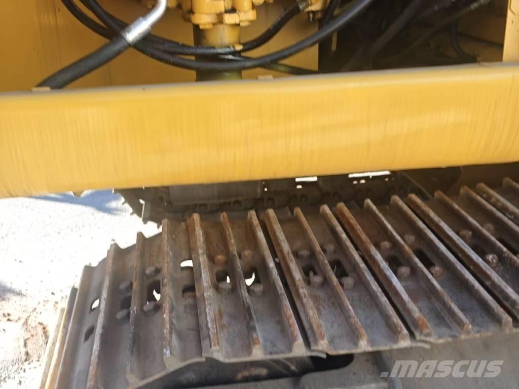 CAT 320 C L Верижен екскаватор