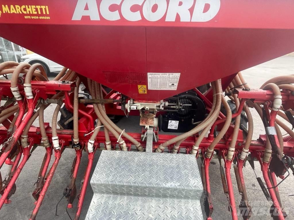 Accord DL 45 Редосеялки