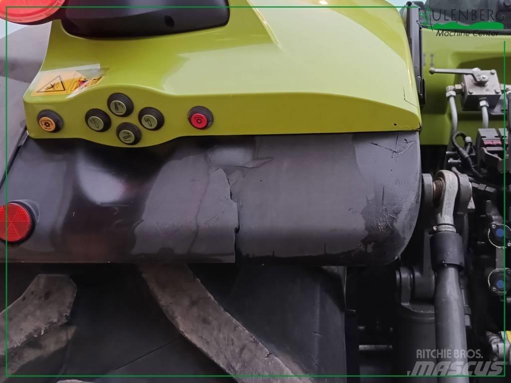 CLAAS Axion 930 Трактори