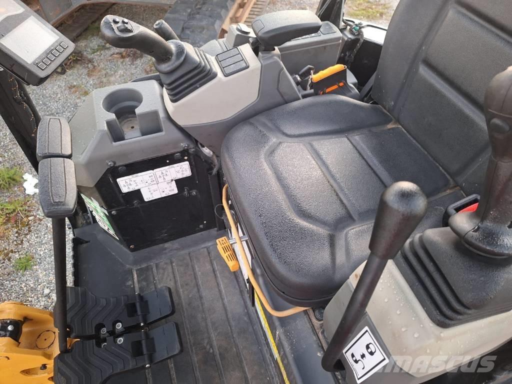 CAT 301.5 Мини екскаватори < 7 т