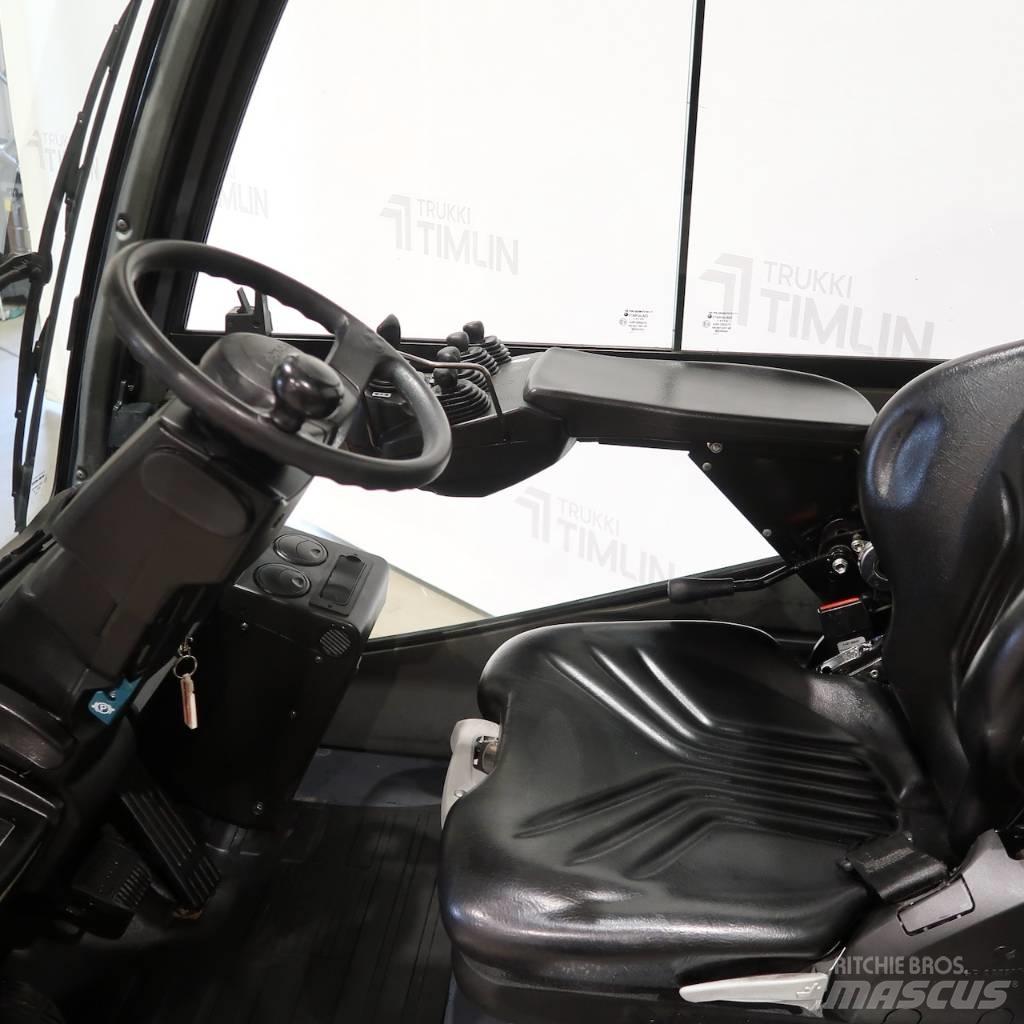 Toyota 02-8FDJF35 Дизелови камиони
