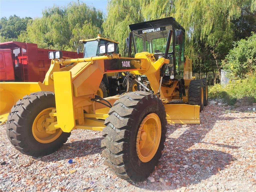 CAT 140 K Грейдери