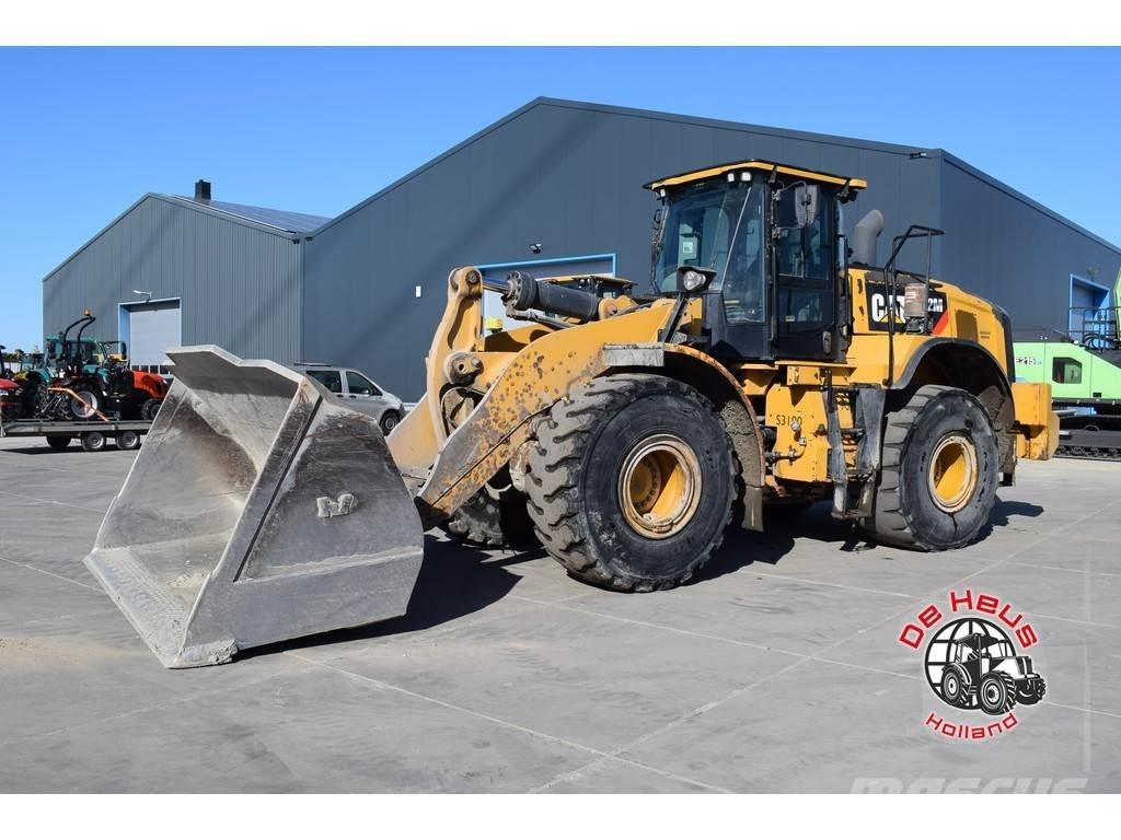 CAT 972M XE Колесни товарачи