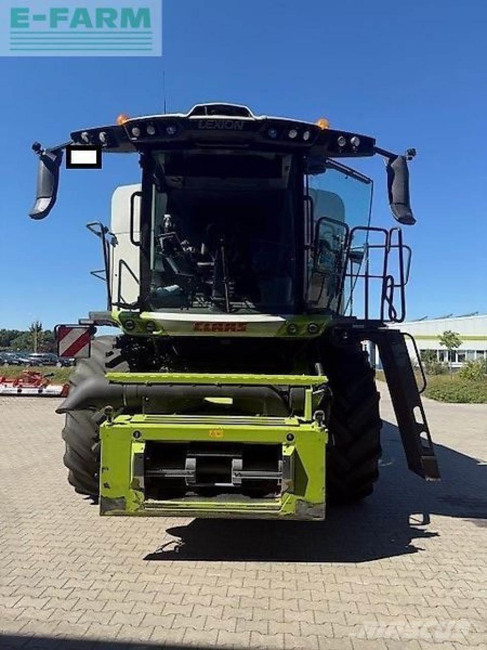CLAAS lexion 7700 Комбайни