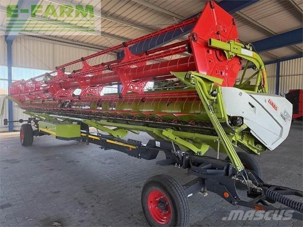 CLAAS lexion 7700 Комбайни