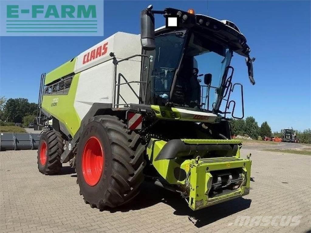 CLAAS lexion 7700 Комбайни