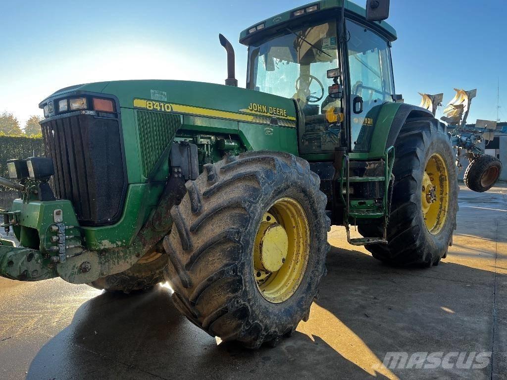 John Deere 8410 Трактори