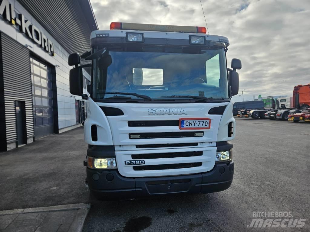 Scania P380 6x2*4 Камиони с кран с кука