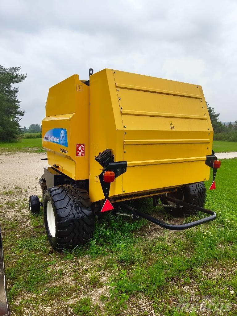 New Holland BR 6090 Сламопреси за кръгли бали
